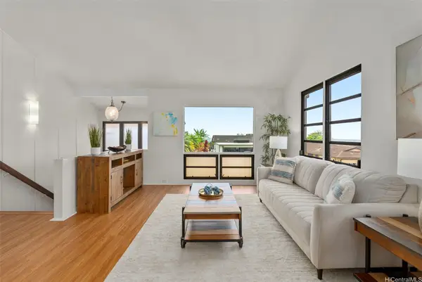 98-1794 Kupukupu Street, Aiea, HI 96701