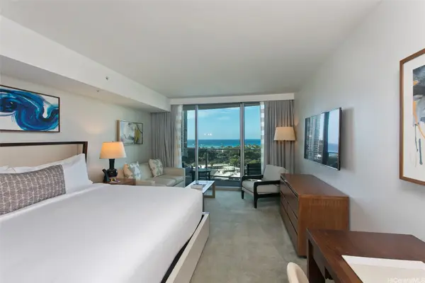 2139 Kuhio Avenue #1503, Honolulu, HI 96815