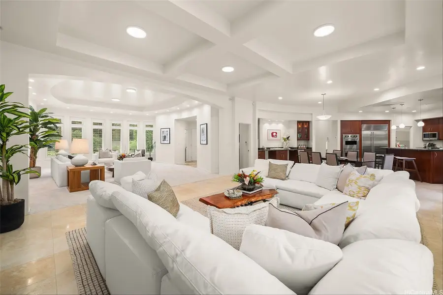 4014 Poli Hiwa Place, Honolulu, HI 96817 - Image #2