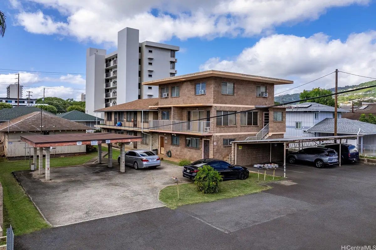 906 Hausten Street, Honolulu, HI 96826 - Image #1
