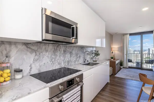 987 Queen Street #3609, Honolulu, HI 96814