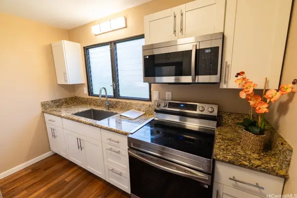 98-530 Kaonohi Street #52/3, Aiea, HI 96701