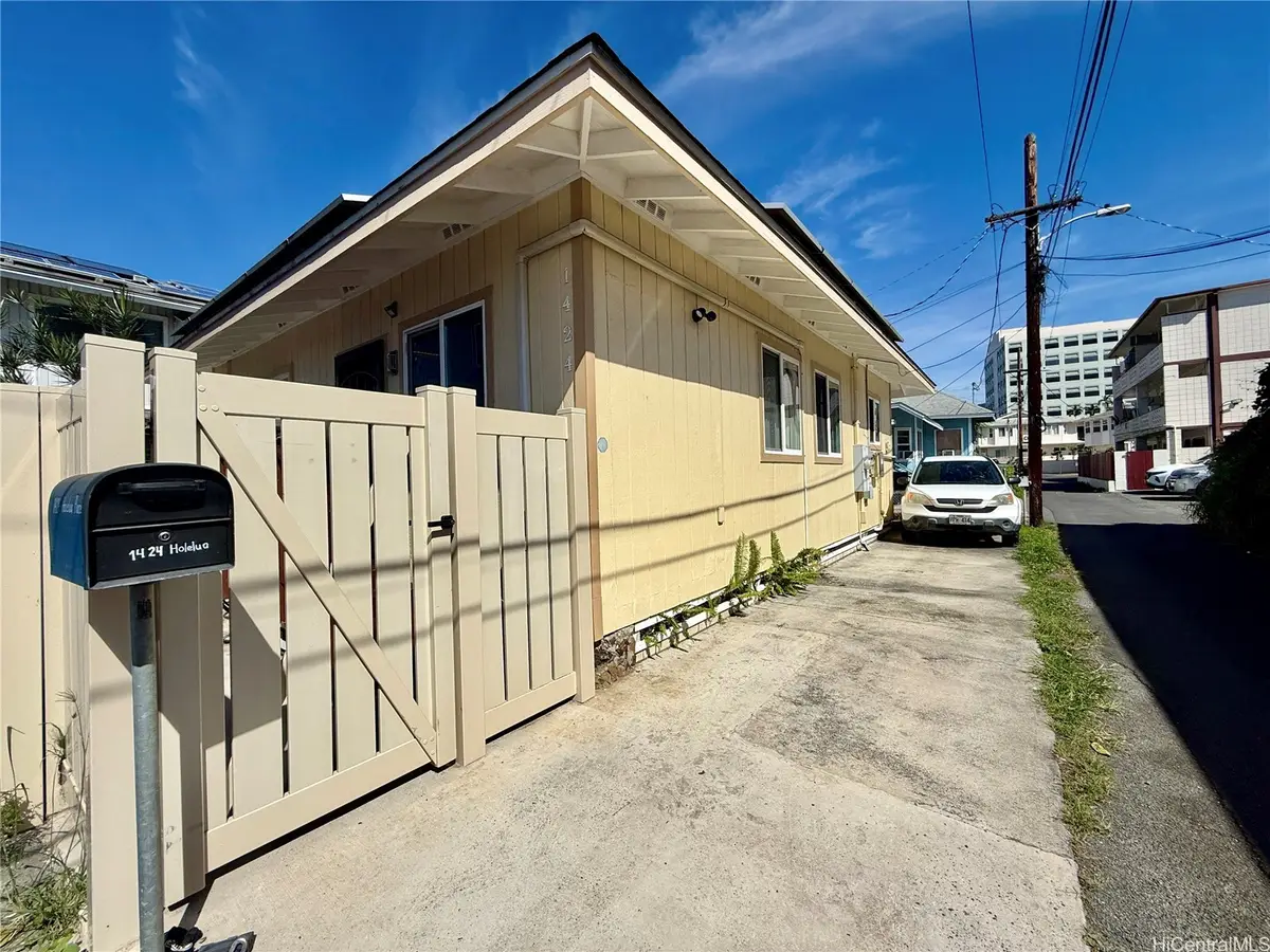 1424 Holelua Place, Honolulu, HI 96817 - #1