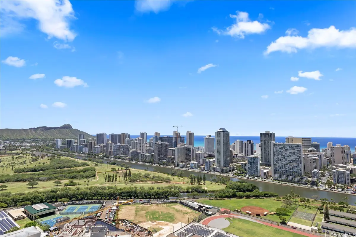 581 Kamoku Street #PH4, Honolulu, HI 96826 - Image #1