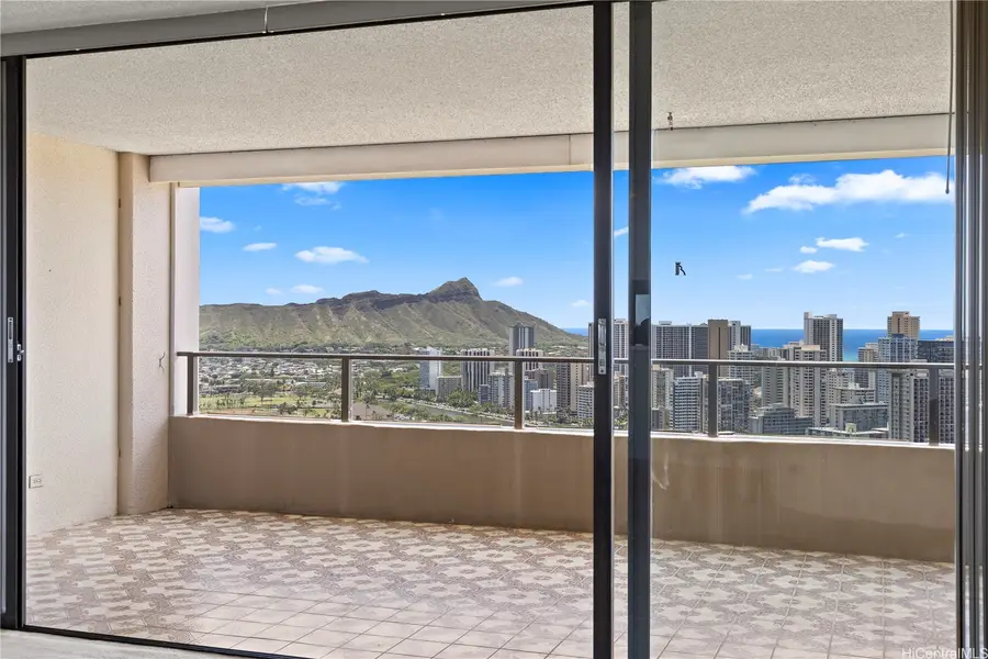 581 Kamoku Street #PH4, Honolulu, HI 96826 - Image #3