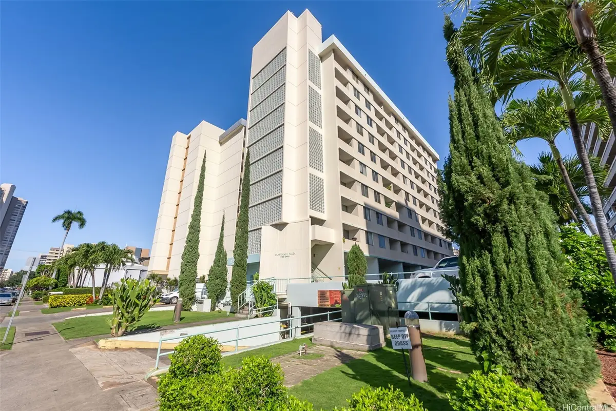1122 Kinau Street #604, Honolulu, HI 96814 - Image #1