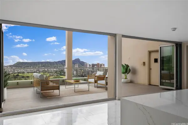 555 University Avenue #PH1, Honolulu, HI 96826