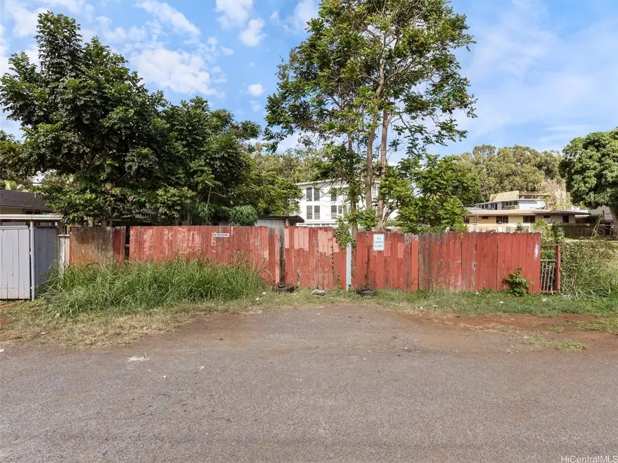 33 Lakeview Circle, Wahiawa, HI 96786 - Image #3