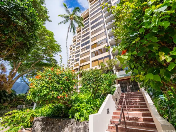 555 Hahaione Street #5C, Honolulu, HI 96825