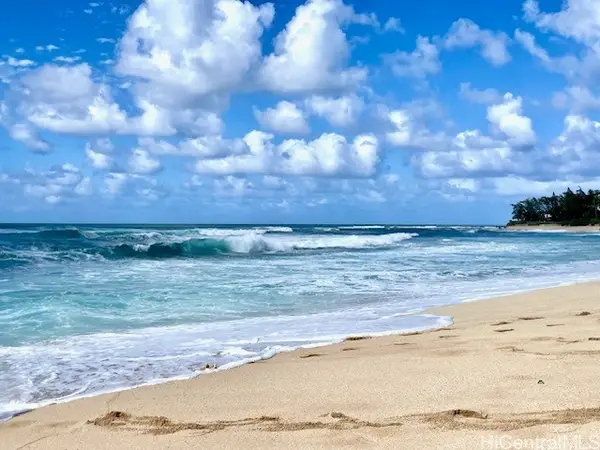 58-358 Kamehameha Highway #B, Haleiwa, HI 96712