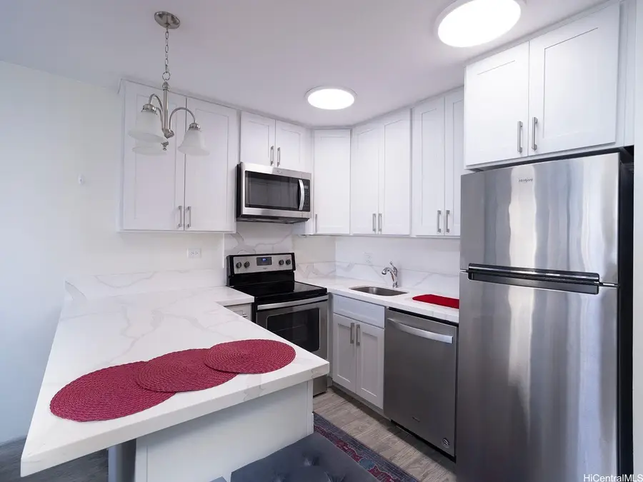 2140 Kuhio Avenue #1908, Honolulu, HI 96815 - #3