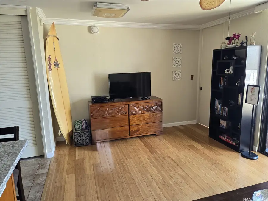 320 Liliuokalani Avenue #1801, Honolulu, HI 96815 - #3