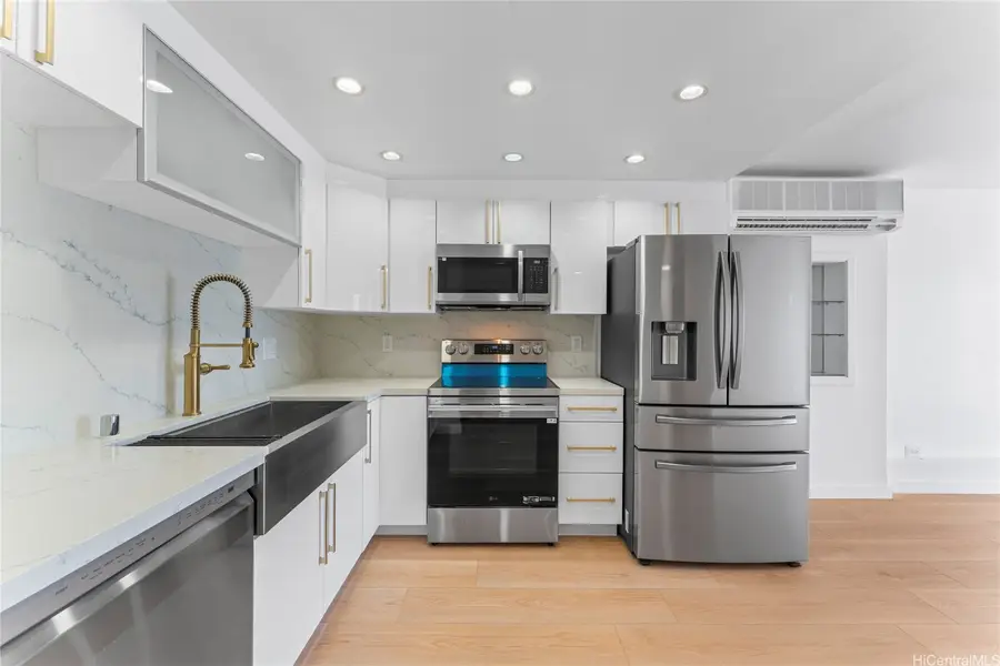 1350 Ala Moana Boulevard #1811, Honolulu, HI 96814 - Image #3