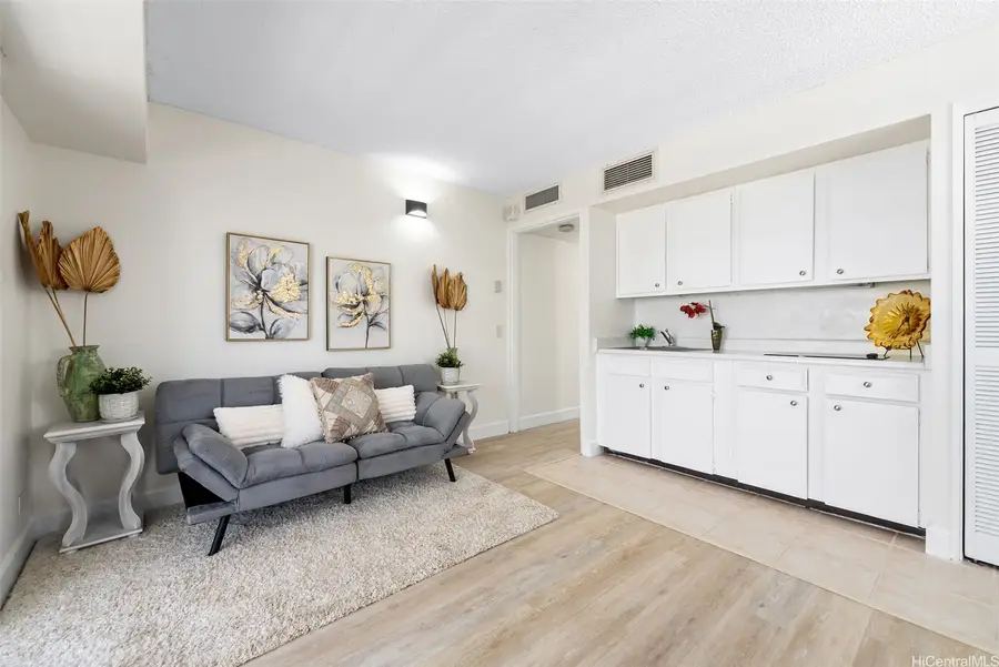 2440 Kuhio Avenue #1101, Honolulu, HI 96815 - Image #2