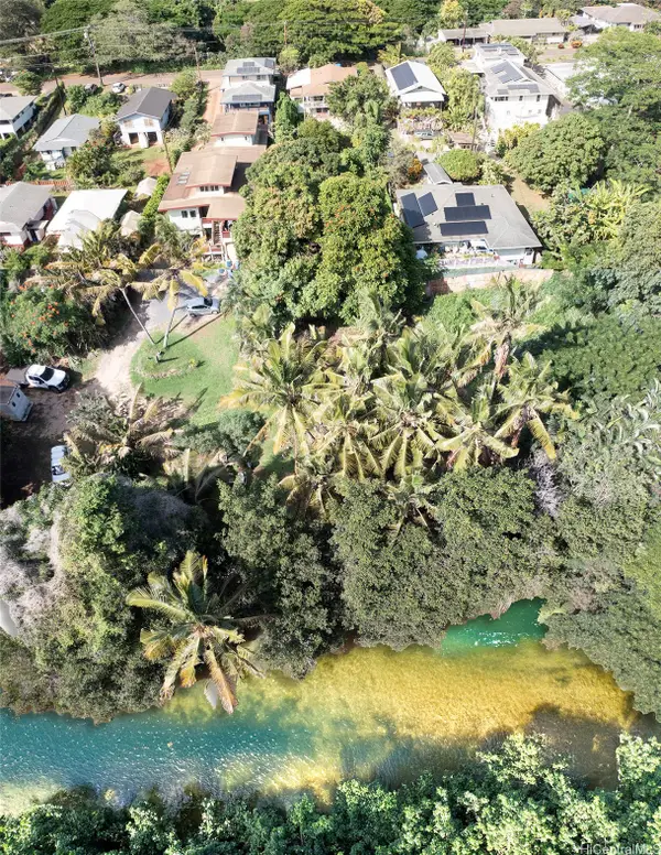 66-425 Paalaa Road, Haleiwa, HI 96712