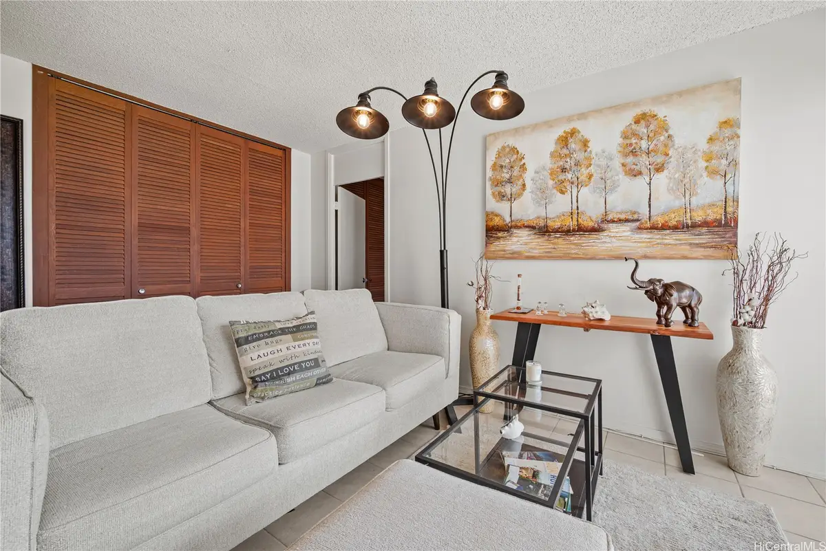 818 S King Street #1007, Honolulu, HI 96813 - Image #1