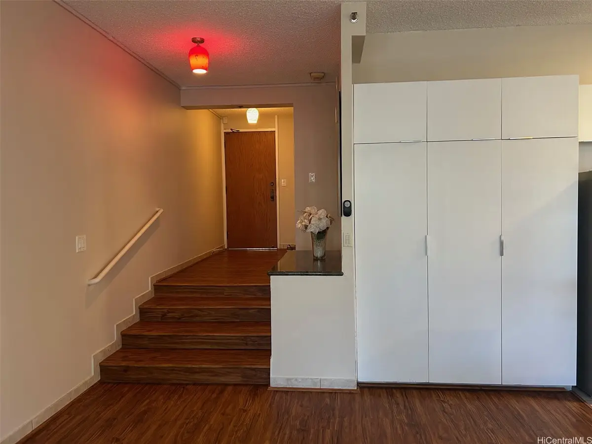 1088 Bishop Street #1124, Honolulu, HI 96813 - Image #1