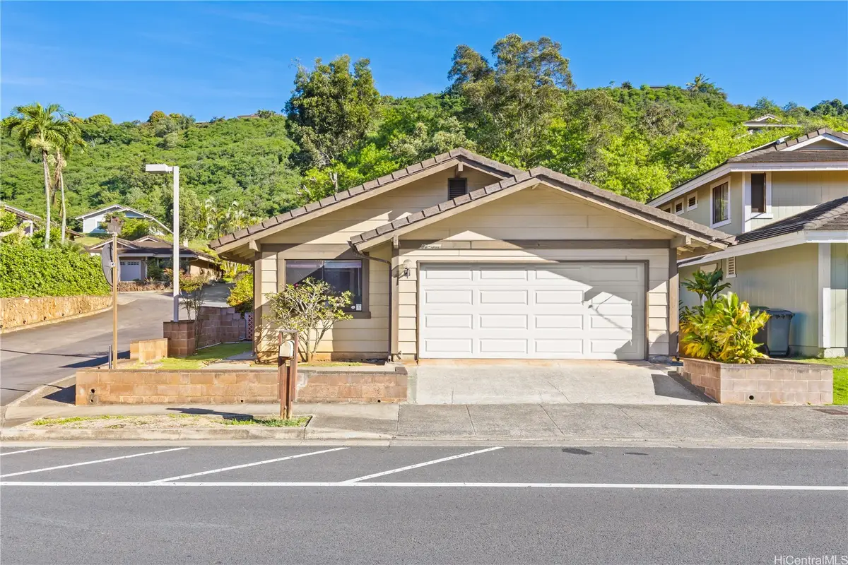 98-582 Kilinoe Street #98, Aiea, HI 96701 - Image #1