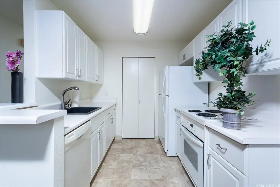 94-686 Lumiauau Street #UU204, Waipahu, HI 96797 - Image #3