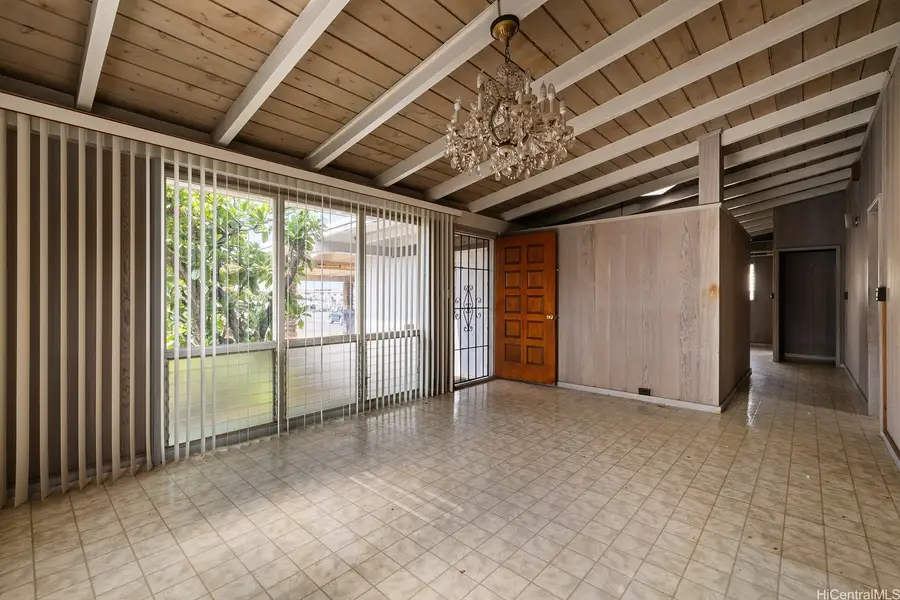 1892 Hookupa Street, Pearl City, HI 96782 - Image #2