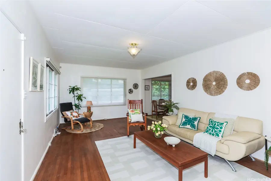 2654 Lowrey Avenue, Honolulu, HI 96822 - Image #3