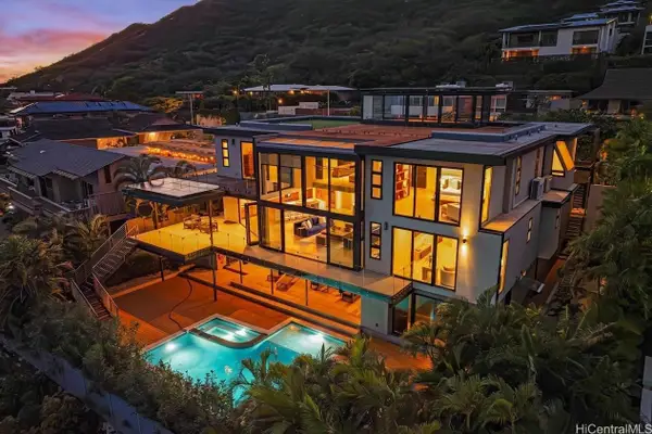 3849 Poka Street, Honolulu, HI 96816