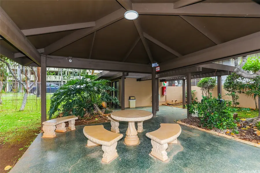 2714 Kahoaloha Lane #805, Honolulu, HI 96826 - Image #2