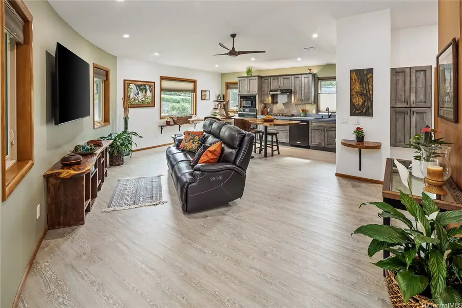 1638 Kamamalu Avenue, Honolulu, HI 96813 - Image #3