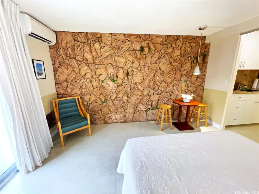 1920 Ala Moana Boulevard #806, Honolulu, HI 96815 - #2