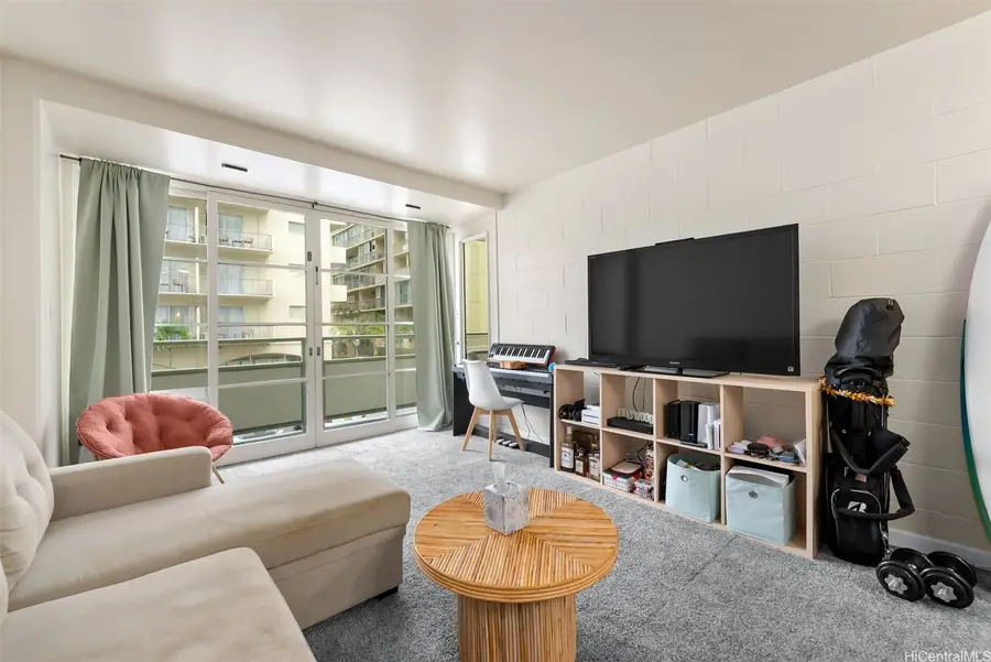445 Kaiolu Street #212, Honolulu, HI 96815 - Image #2