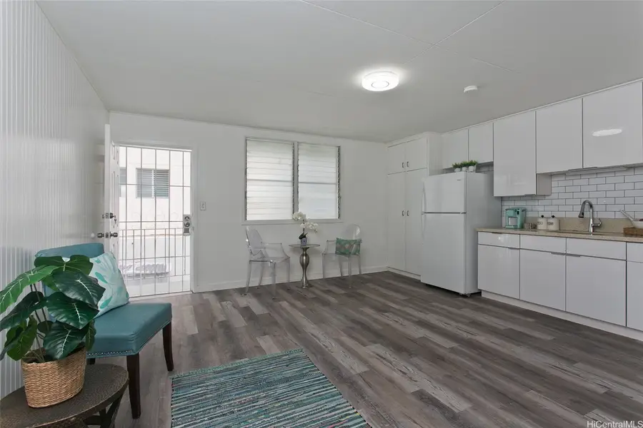 1513 Spreckels Street #B-4, Honolulu, HI 96822 - #3