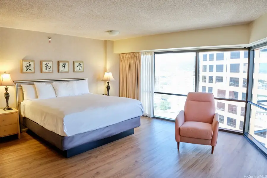 1088 Bishop Street #2712, Honolulu, HI 96813 - Image #2