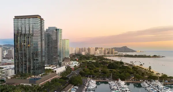 1100 Ala Moana Boulevard #2006, Honolulu, HI 96814