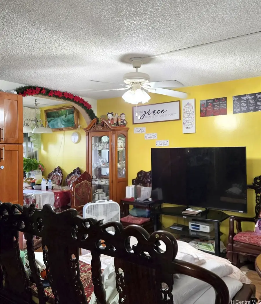 1260 Richard Lane #401, Honolulu, HI 96819 - Image #3