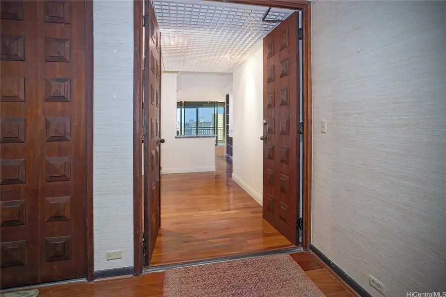 1010 Wilder Avenue #803, Honolulu, HI 96822 - #2