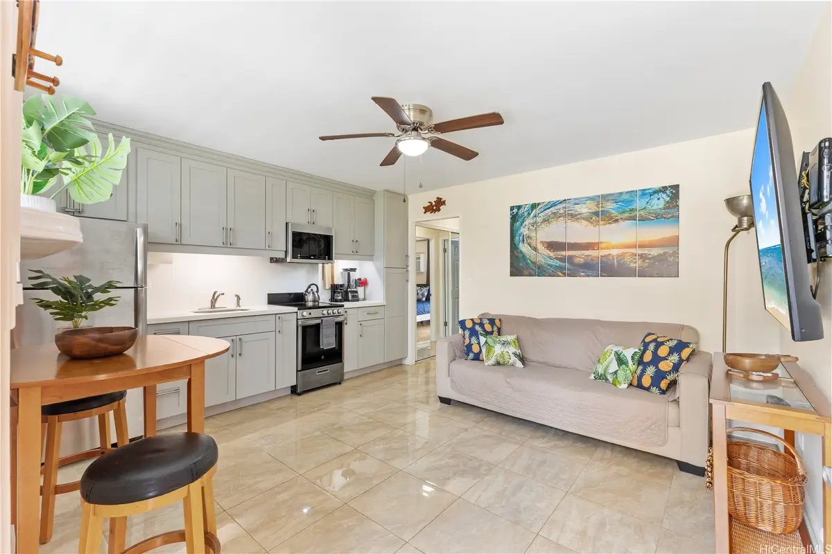 236 Liliuokalani Avenue #201, Honolulu, HI 96815 - #1