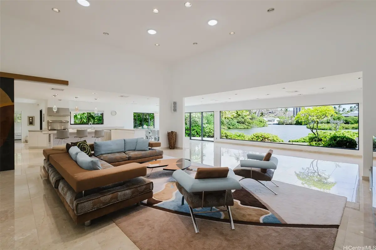 5949 Kalanianaole Highway #A, Honolulu, HI 96821 - #1