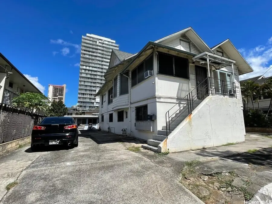 1542 Keeaumoku Street, Honolulu, HI 96822 - #3