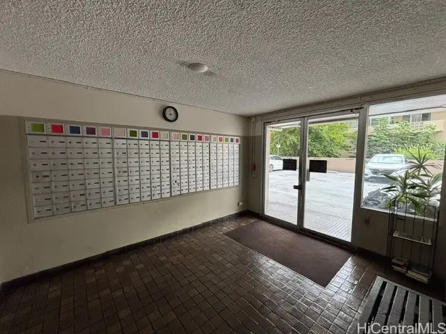 775 Kinalau Place #2008, Honolulu, HI 96813 - #2