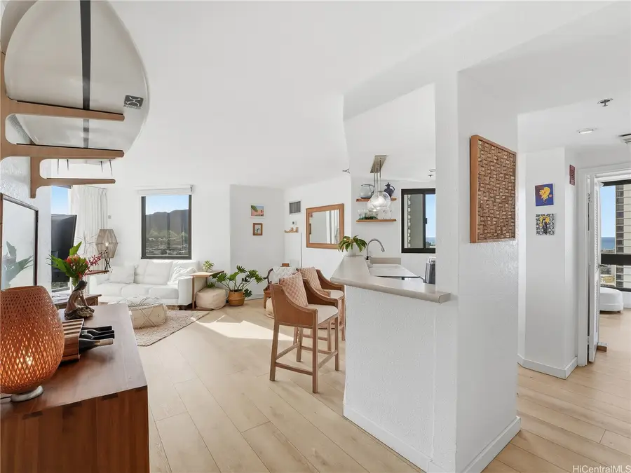 300 Wai Nani Way #II1817, Honolulu, HI 96815 - #3