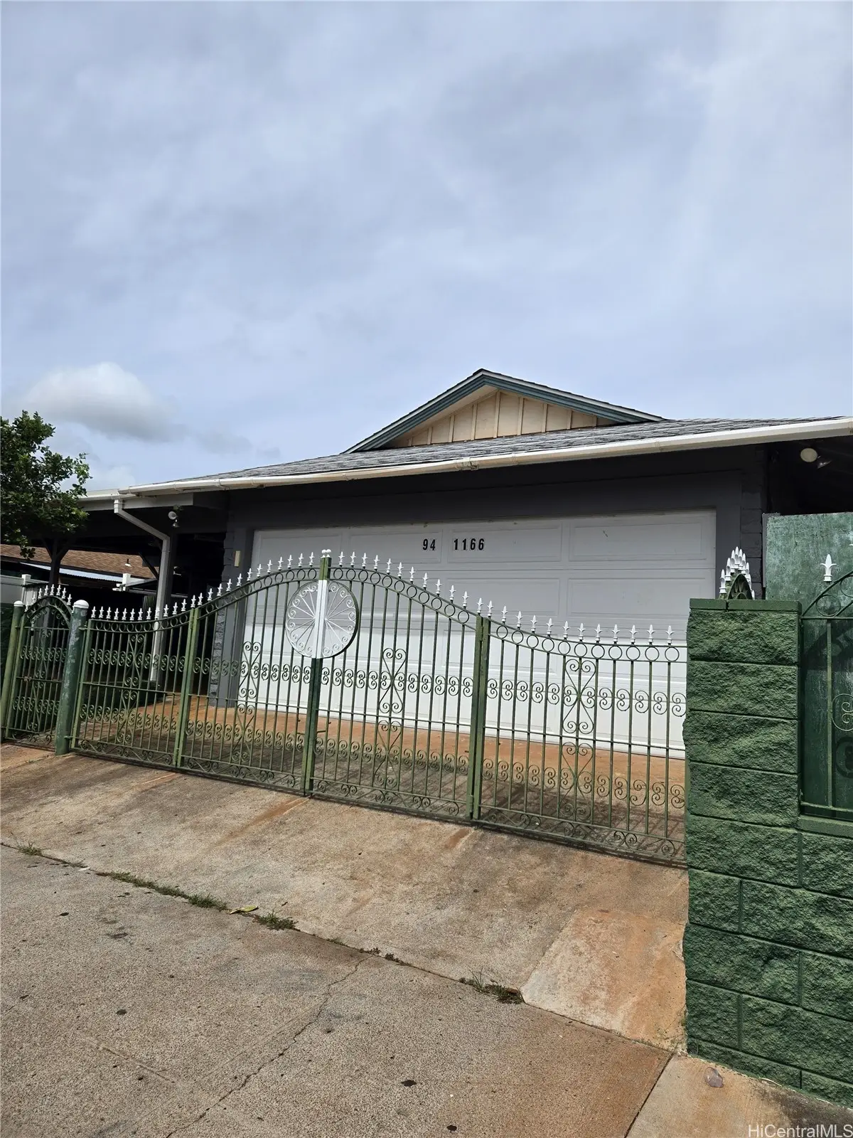 94-1166 Hoomakoa Street, Waipahu, HI 96797 - #1