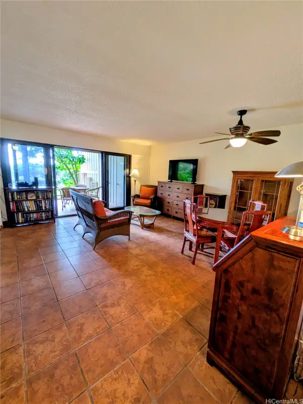50 Kepuhi Place #103, Maunaloa, HI 96770