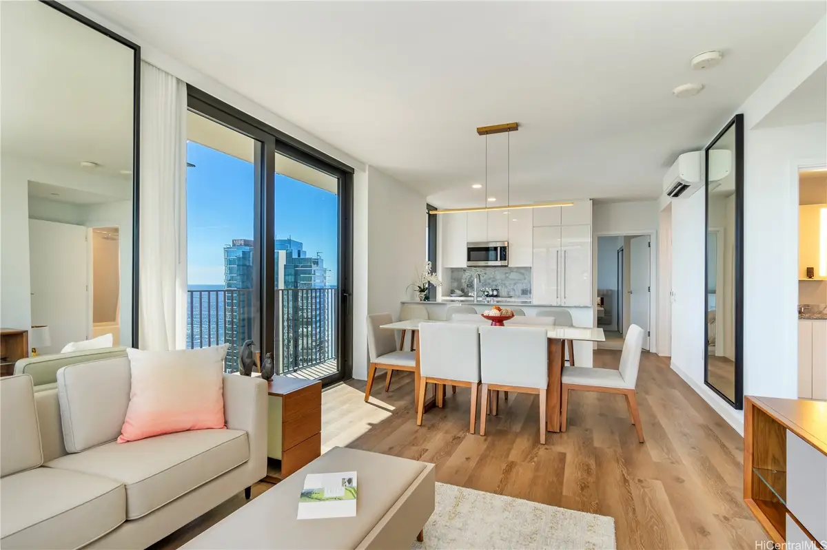 987 Queen Street #3714, Honolulu, HI 96814 - #1