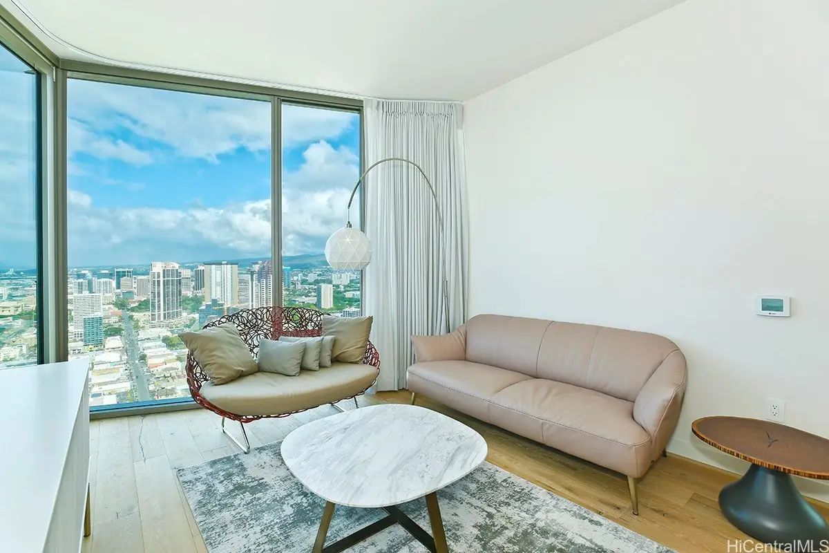 1001 Queen Street #PH3915, Honolulu, HI 96814 - #1