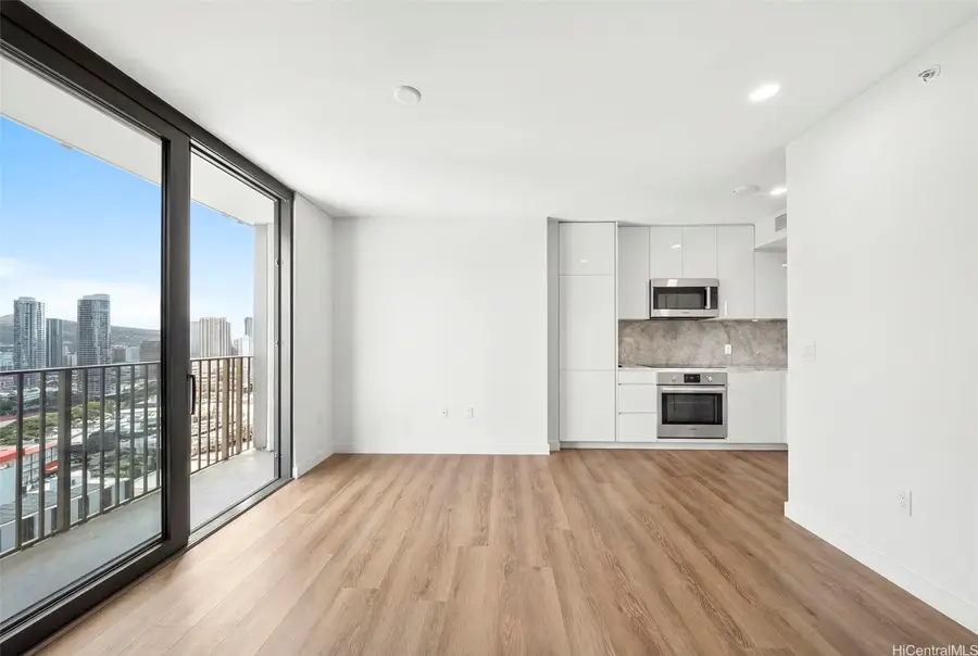 987 Queen Street #2616, Honolulu, HI 96814 - #3