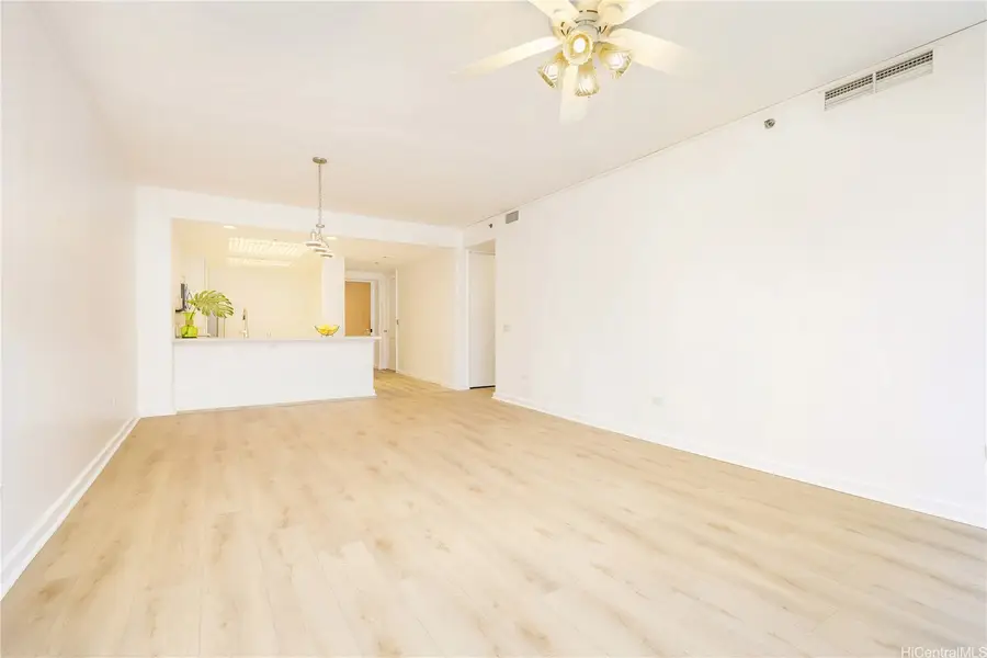 1 Keahole Place #2511, Honolulu, HI 96825 - #2