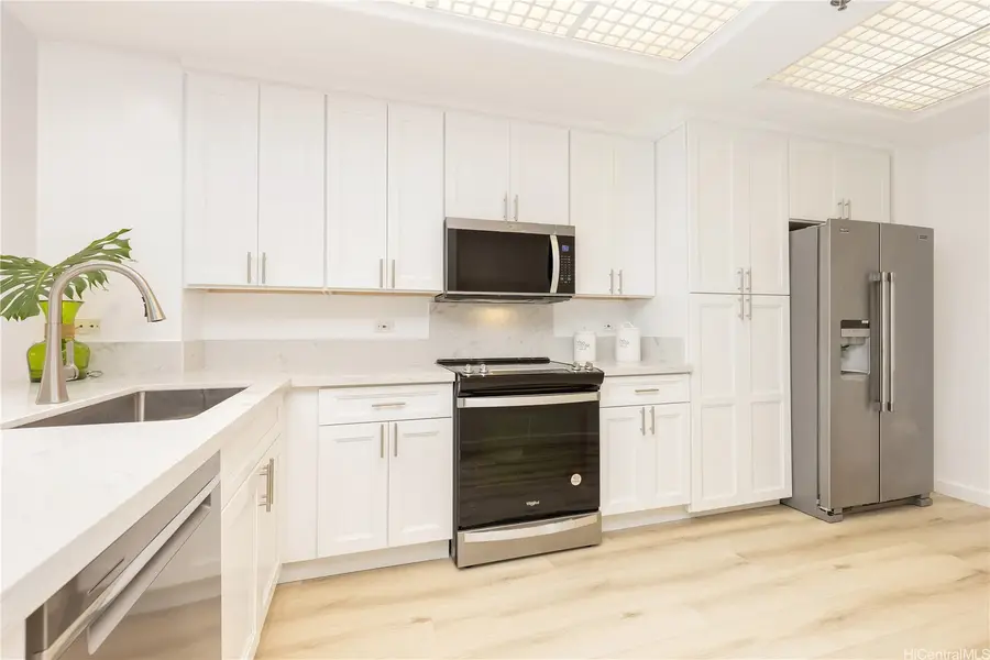 1 Keahole Place #2511, Honolulu, HI 96825 - #3