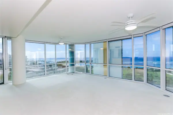 88 Piikoi Street #2009, Honolulu, HI 96814