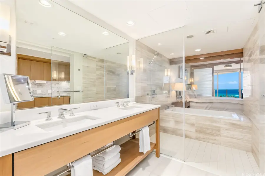 2139 Kuhio Avenue #2009-DH, Honolulu, HI 96815 - #2