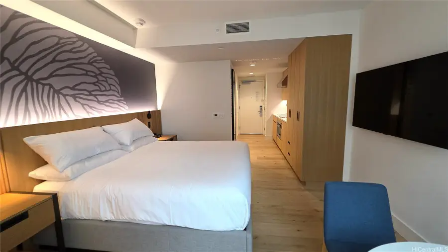 1390 Kapiolani Boulevard #3704, Honolulu, HI 96814 - #2